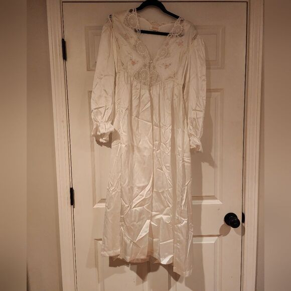 Vintage Barbizon white open front nightgown L - Picture 1 of 6